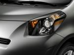 Scion iQ 2011 года